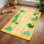 Upina Spielteppich Hopse-Spiel gelb im Kinderzimmer – schräge Perspektive
