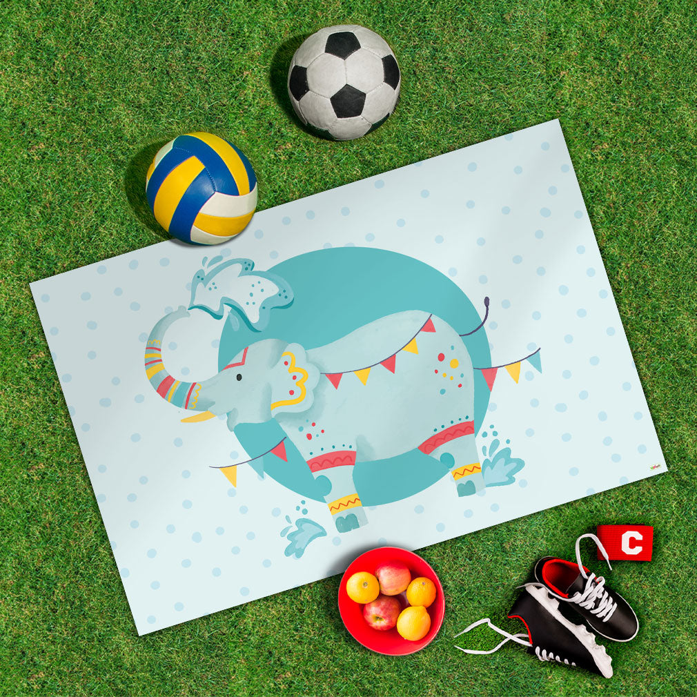 Spielplane Elefant – wetterfest und abwischbar für drinnen und draußen – Ansicht 2