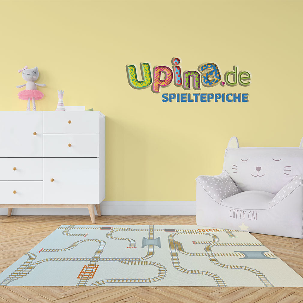 Spielteppich Eisenbahn fürs Kinderzimmer – rutschfest und waschbar – Detailansicht
