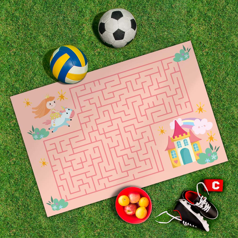 Spielplane Labyrinth Prinzessin – wetterfest und abwischbar für drinnen und draußen – Ansicht 2