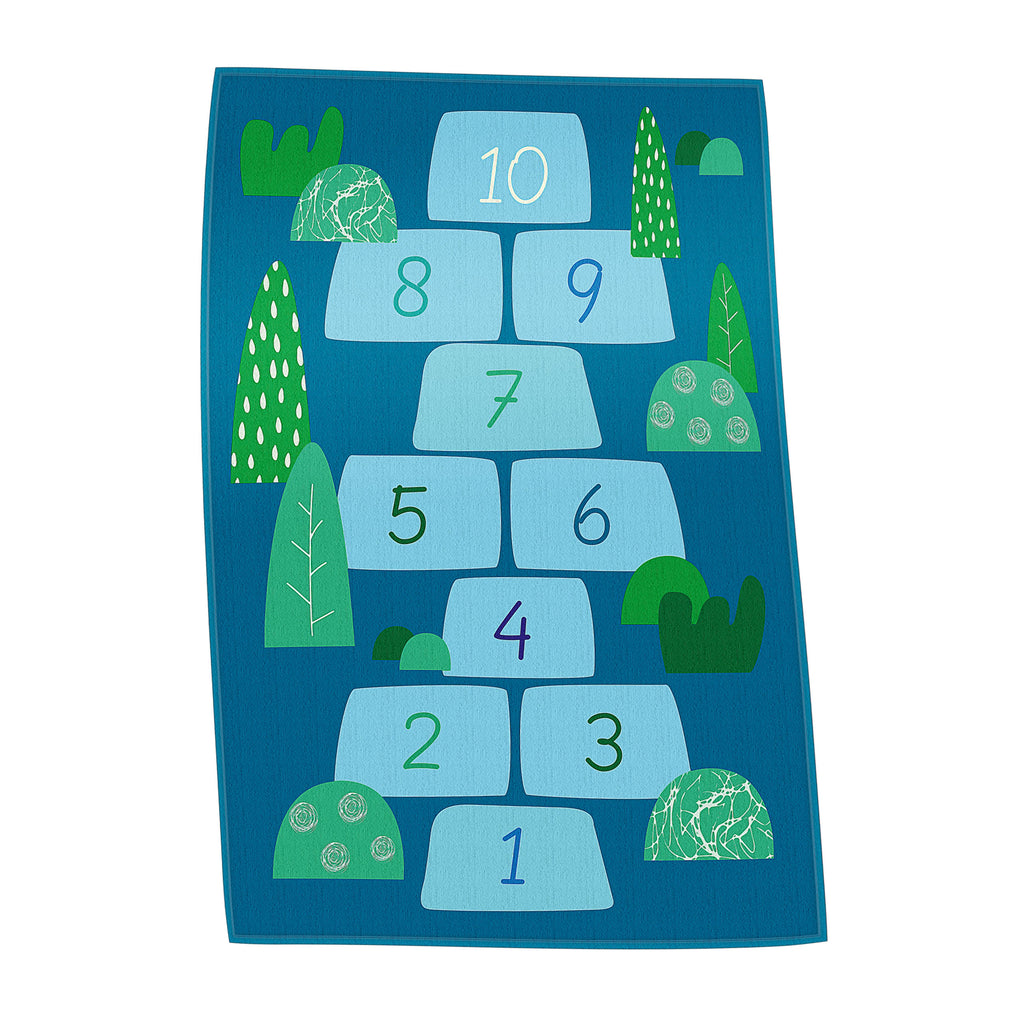 Kinderhandtuch Hopse-Spiel blau – weich, saugstark und Öko-Tex-zertifiziert